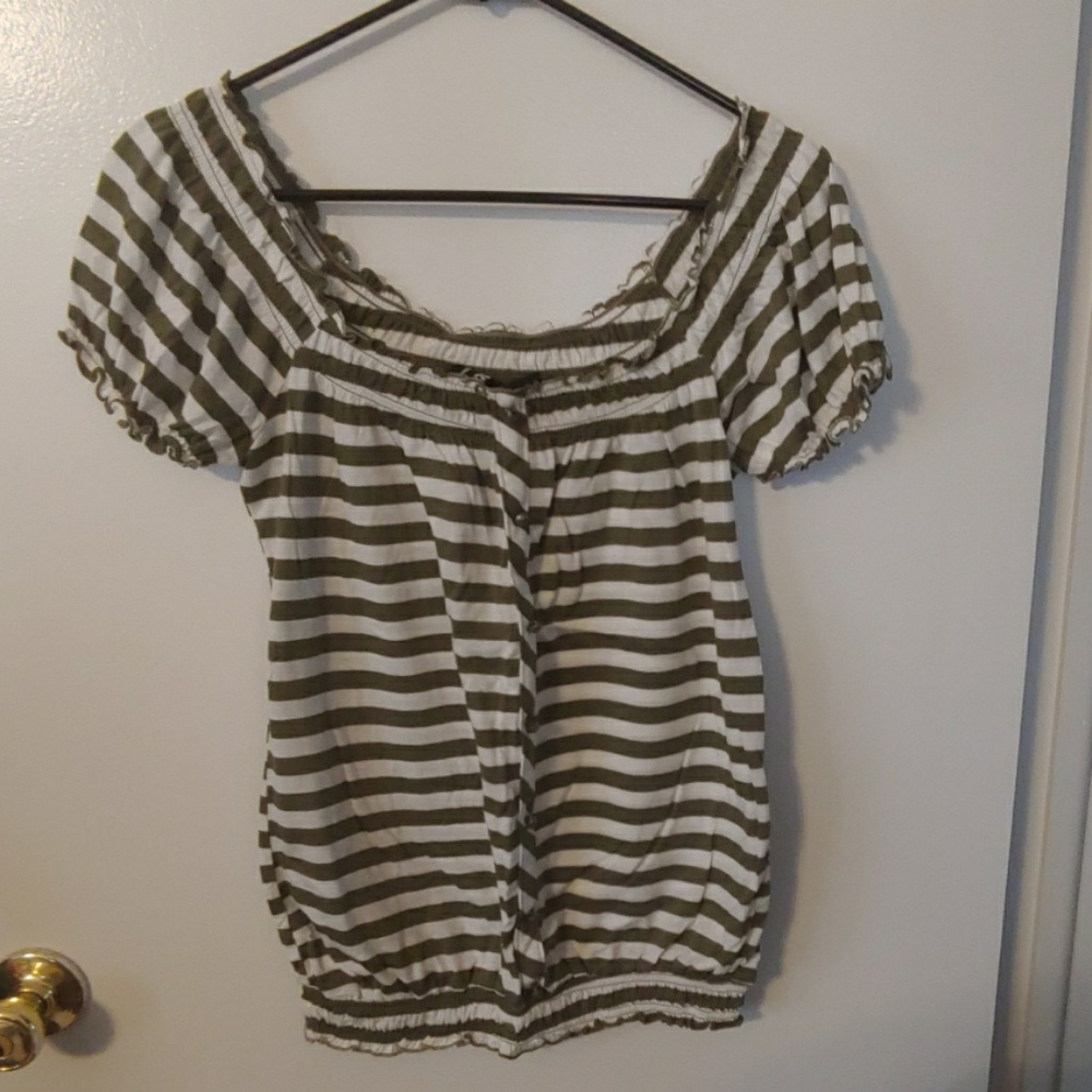 NWOT Green and white stripped top.